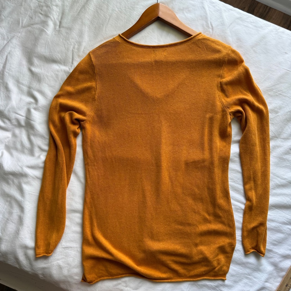 J.Crew Womens Mustard Yellow Linen Viscose V-Neck Sweater Small Quiet Luxury - Picture 7 of 7